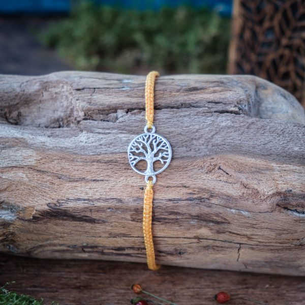 Verbundenheit 'Rhae' - Makramee Armband Schlicht mit Baum Metallverbinder Verbundenheit 'Rhae' - Makramee Armband Schlicht mit Baum Metallverbinder