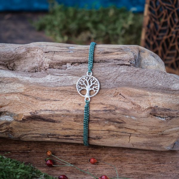 Verbundenheit 'Rhae' - Makramee Armband Schlicht mit Baum Metallverbinder Verbundenheit 'Rhae' - Makramee Armband Schlicht mit Baum Metallverbinder