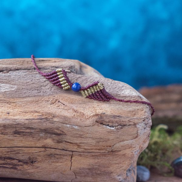 Flügelspitze 'Rafn' - Makramee Armband Schlicht mit zweifarbigen Flügeln und Perle Flügelspitze 'Rafn' - Makramee Armband Schlicht mit zweifarbigen Flügeln und Perle